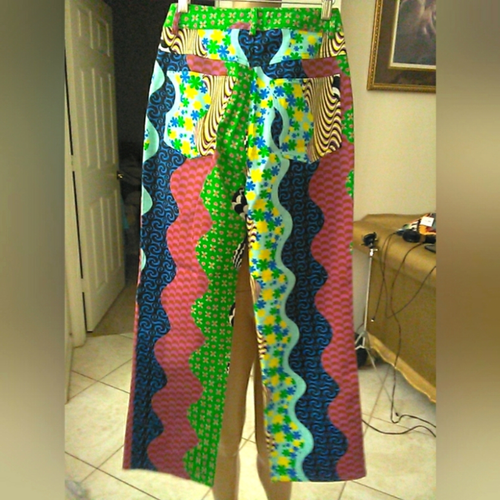 Bnwot Multicolor Patterned Capri Pants (Crazy ) B… - image 6